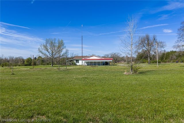 4505 Park Road, Lavaca, AR 72941