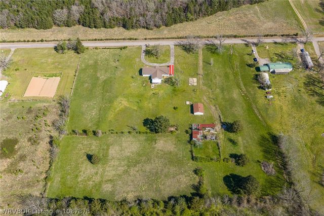 4505 Park Road, Lavaca, AR 72941