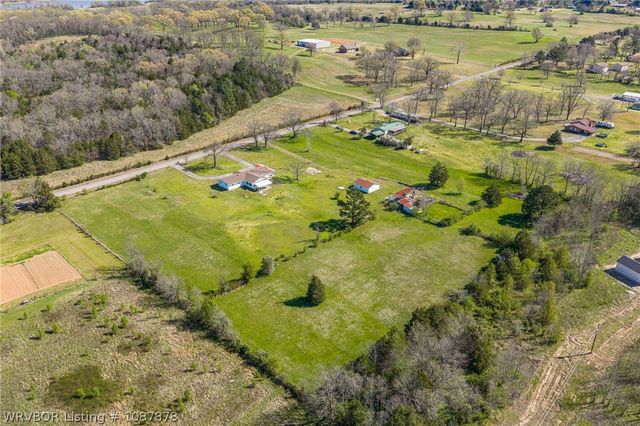 4505 Park Road, Lavaca, AR 72941