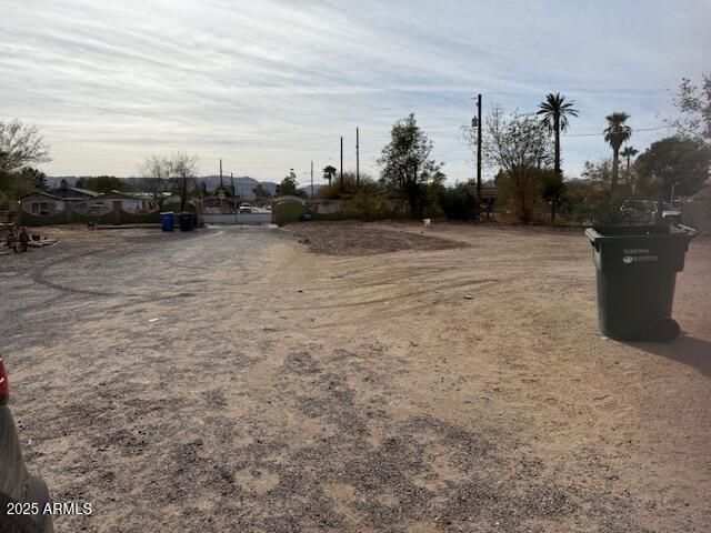 502 E Roeser Road, Phoenix, AZ 85040