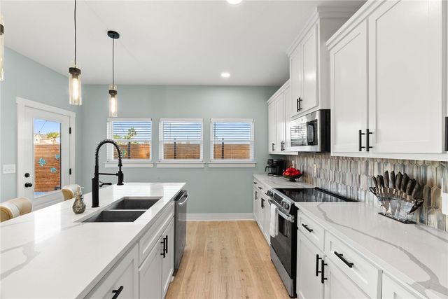 1931 Eskridge Road, Port Aransas, TX 78373