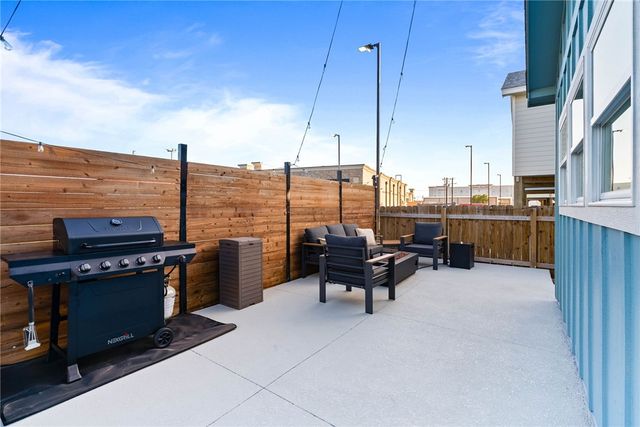 1931 Eskridge Road, Port Aransas, TX 78373