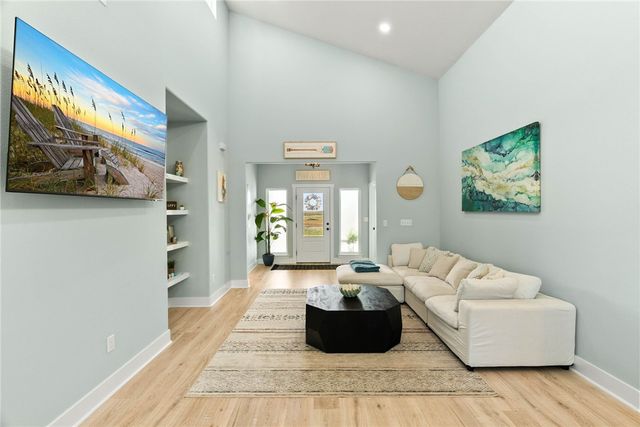 1931 Eskridge Road, Port Aransas, TX 78373