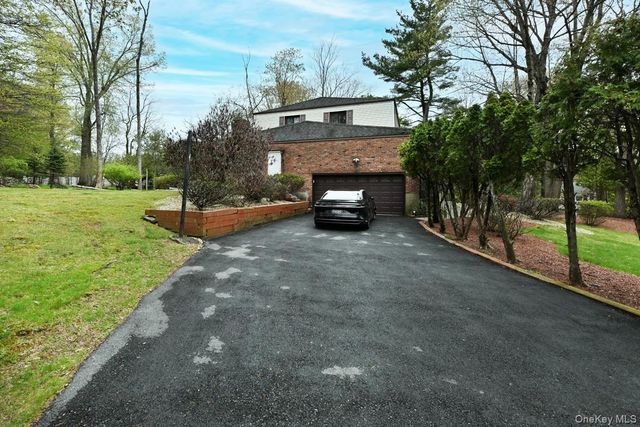 19 Sterling Road, Spring Valley, NY 10977