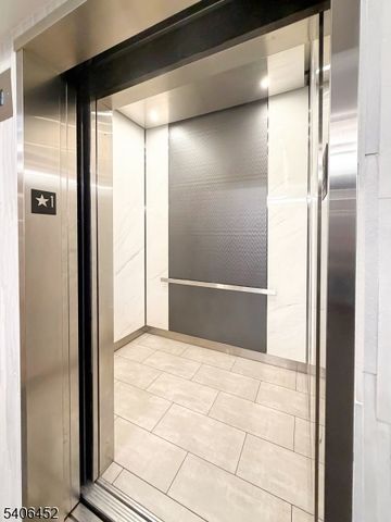 10 Smith Manor Blvd 418, West Orange Twp., NJ 07052