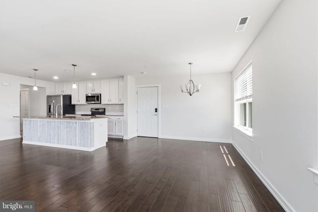 151 E PRINCE GEORGE ST, Bensalem, PA 19020