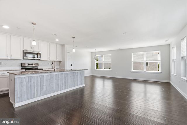 151 E PRINCE GEORGE ST, Bensalem, PA 19020