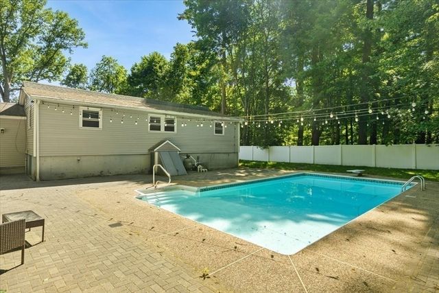 38 Fruit Street, Mansfield, MA 02048