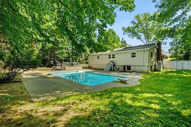 38 Fruit Street, Mansfield, MA 02048