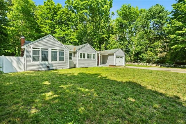38 Fruit Street, Mansfield, MA 02048