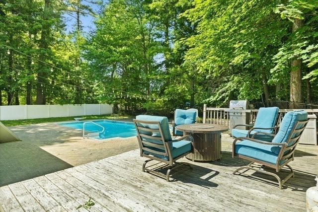 38 Fruit Street, Mansfield, MA 02048
