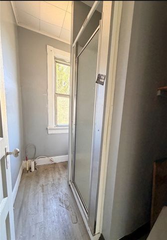 108 Park Rd, Ambridge, PA 15003