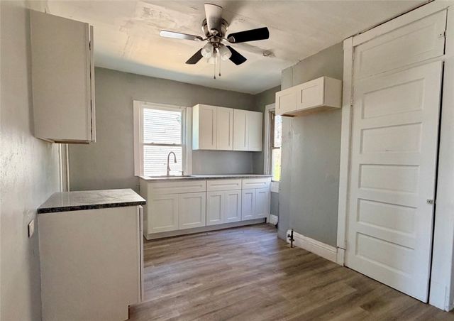 108 Park Rd, Ambridge, PA 15003