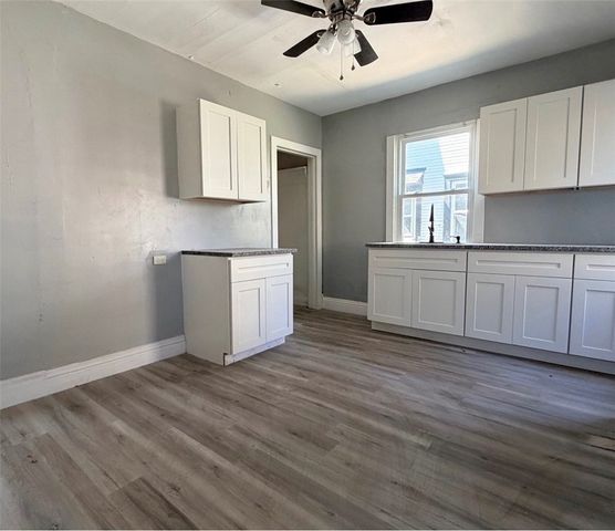 108 Park Rd, Ambridge, PA 15003