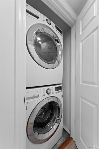 9740 Bexley Station Drive 7J, Unincorporated, MO 63123