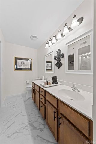 9740 Bexley Station Drive 7J, Unincorporated, MO 63123