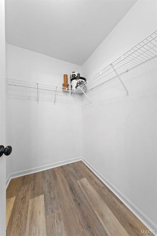 9740 Bexley Station Drive 7J, Unincorporated, MO 63123