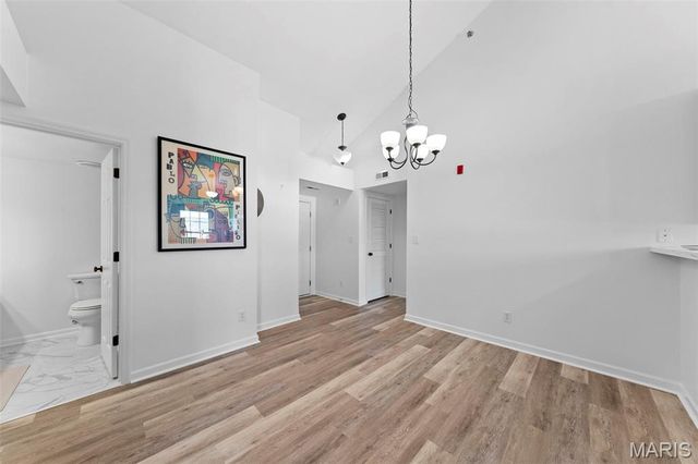 9740 Bexley Station Drive 7J, Unincorporated, MO 63123