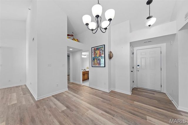 9740 Bexley Station Drive 7J, Unincorporated, MO 63123