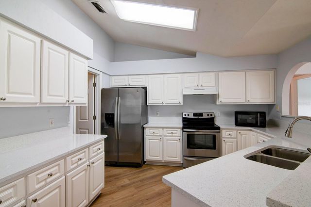 1017 NW 87 WAY, Gainesville, FL 32606