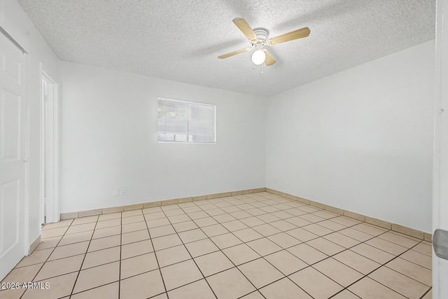 6944 W SOLANO Drive N, Glendale, AZ 85303