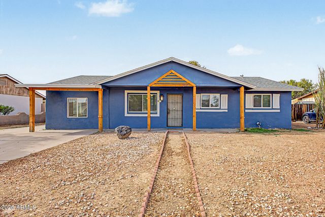 6944 W SOLANO Drive N, Glendale, AZ 85303