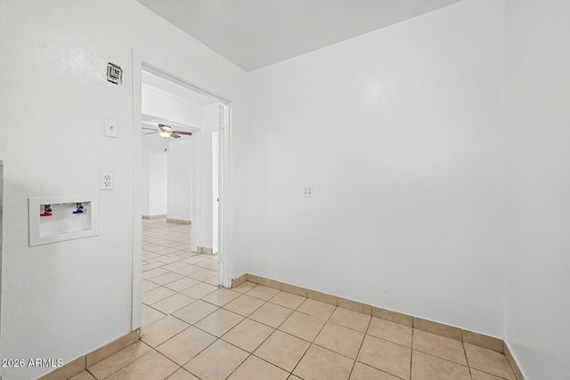 6944 W SOLANO Drive N, Glendale, AZ 85303