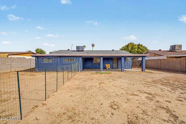 6944 W SOLANO Drive N, Glendale, AZ 85303