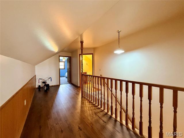 61 Old School Road, Perryville, MO 63775