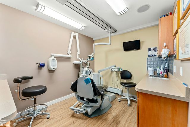 131 E 38TH Street, New York City, NY 10016