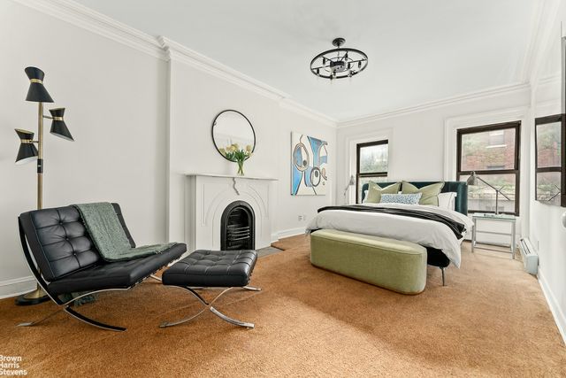 131 E 38TH Street, New York City, NY 10016