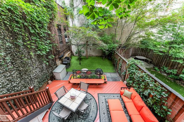 131 E 38TH Street, New York City, NY 10016