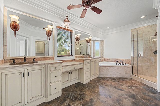 6847 Western Trails Drive, Springdale, AR 72762