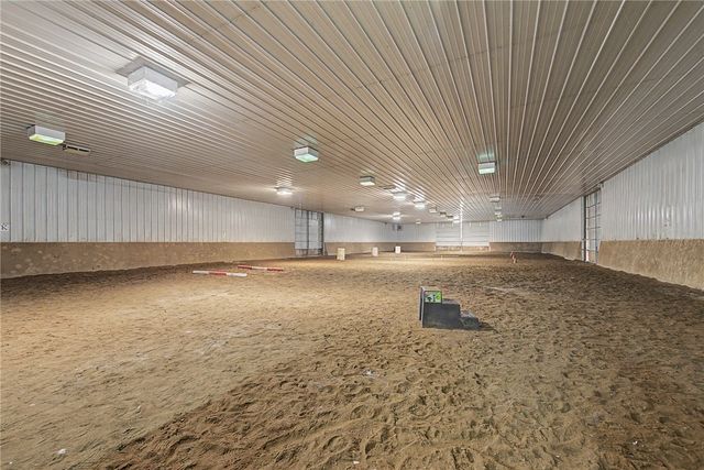 6847 Western Trails Drive, Springdale, AR 72762