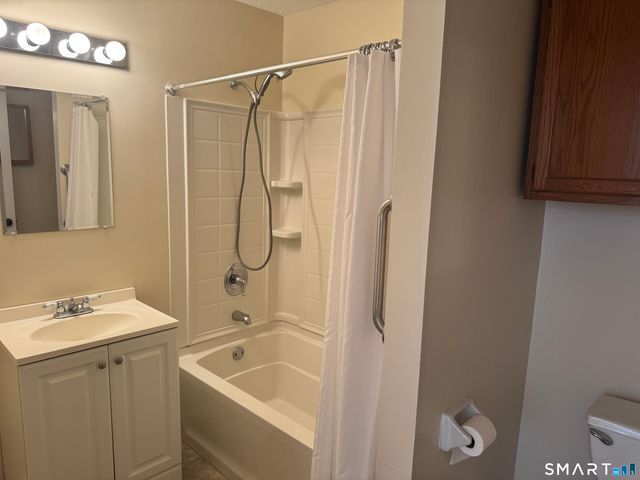 155 Short Beach Road 105, Stratford, CT 06615