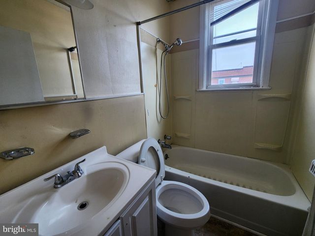 2634 MURA ST, Baltimore, MD 21213