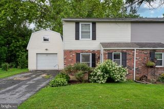 538 CREEKSIDE LN, Mount Joy, PA 17552