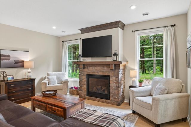 19320 Meadowridge Trail N, Marine On Saint Croix, MN 55047