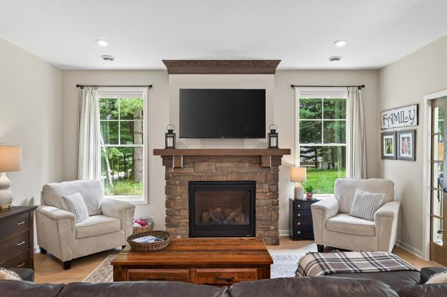 19320 Meadowridge Trail N, Marine On Saint Croix, MN 55047