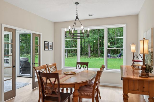 19320 Meadowridge Trail N, Marine On Saint Croix, MN 55047