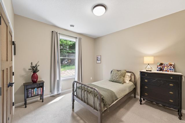 19320 Meadowridge Trail N, Marine On Saint Croix, MN 55047