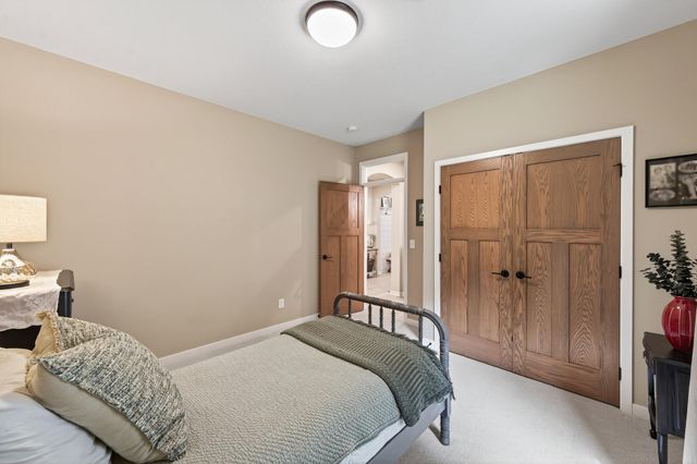 19320 Meadowridge Trail N, Marine On Saint Croix, MN 55047