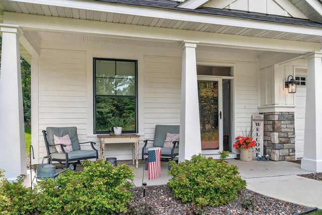 19320 Meadowridge Trail N, Marine On Saint Croix, MN 55047