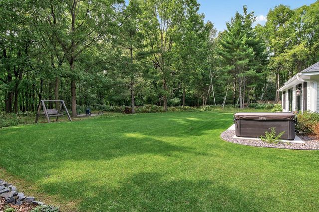 19320 Meadowridge Trail N, Marine On Saint Croix, MN 55047