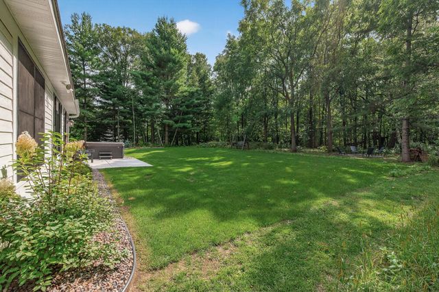 19320 Meadowridge Trail N, Marine On Saint Croix, MN 55047