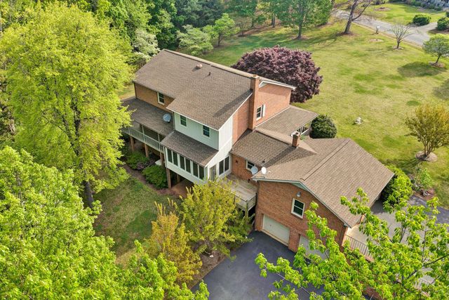 2479 OLD QUARRY RD, Bassett, VA 24055