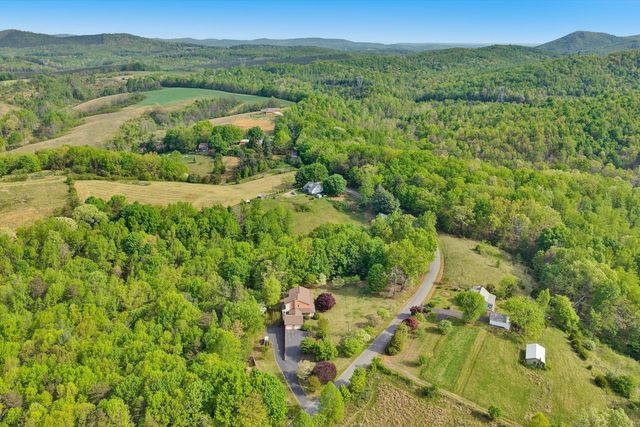 2479 OLD QUARRY RD, Bassett, VA 24055