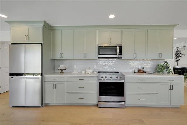 1181 Barry Rd, Yuba City, CA 95991