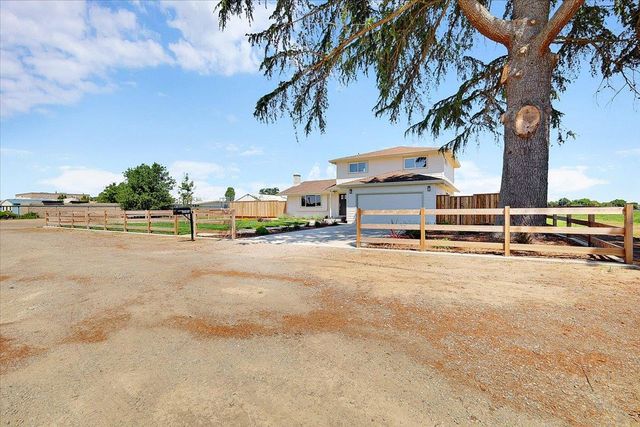 1181 Barry Rd, Yuba City, CA 95991