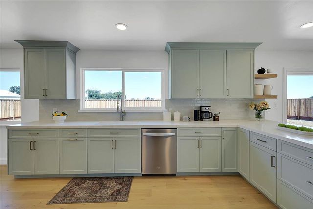 1181 Barry Rd, Yuba City, CA 95991
